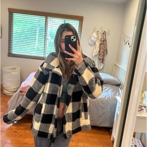 Billabong fuzzy gingham jacket